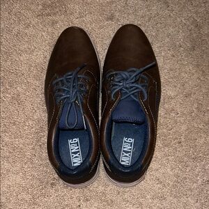 Boys Brown Oxford Casual Dress Shoes – Size 6 Youth - Worn Only a Few Times